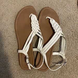 American eagle white sandals size 10